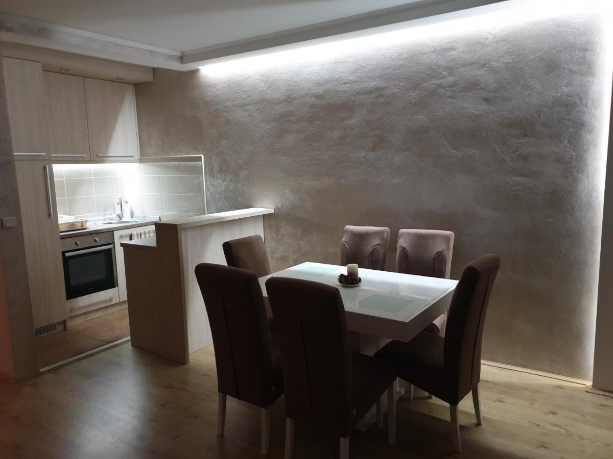 Apartman Crown Vrnjačka Banja Exterior foto