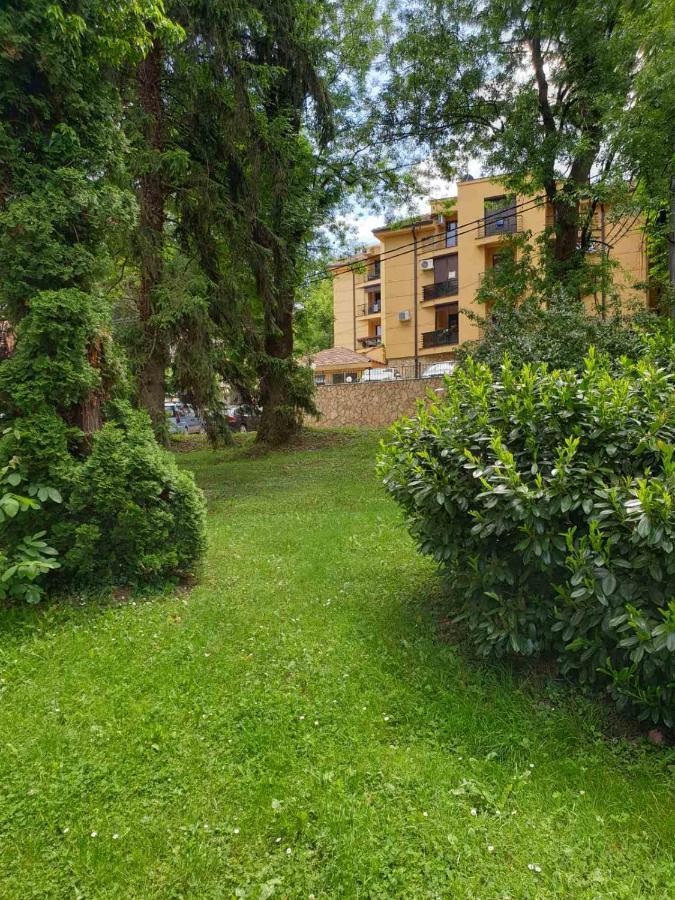 Apartman Crown Vrnjačka Banja Exterior foto